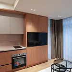 Divin Luxury アパート ティラナ